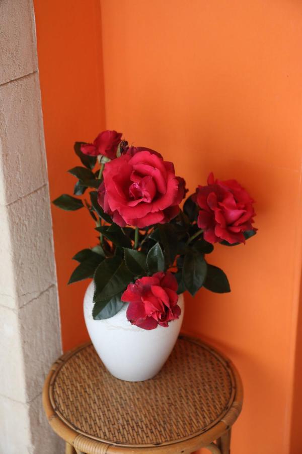 Mon Taj Mahal Bed & Breakfast Guéron Dış mekan fotoğraf